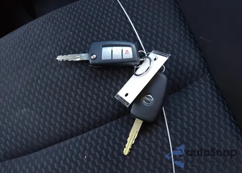 2021 Nissan Rogue Sport S Fwd Xtronic Cvt из США, поврежденный, VIN JN1BJ1AV2MW305236